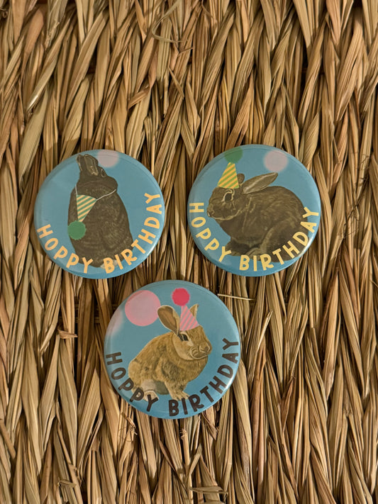 5.8cm BIRTHDAY pin badges