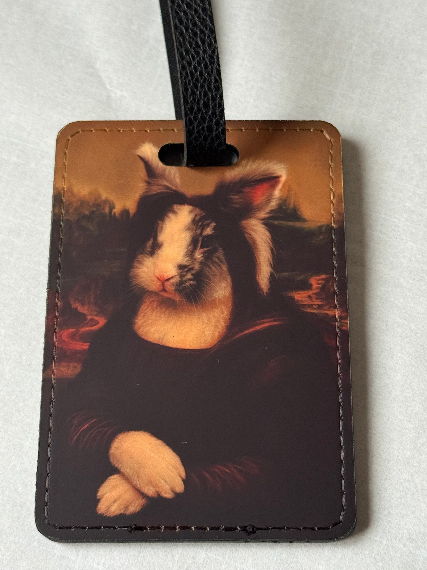 Art Buns - Mona Luna